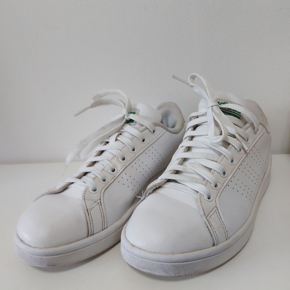 Adidas shoes - Picture 2 of 16